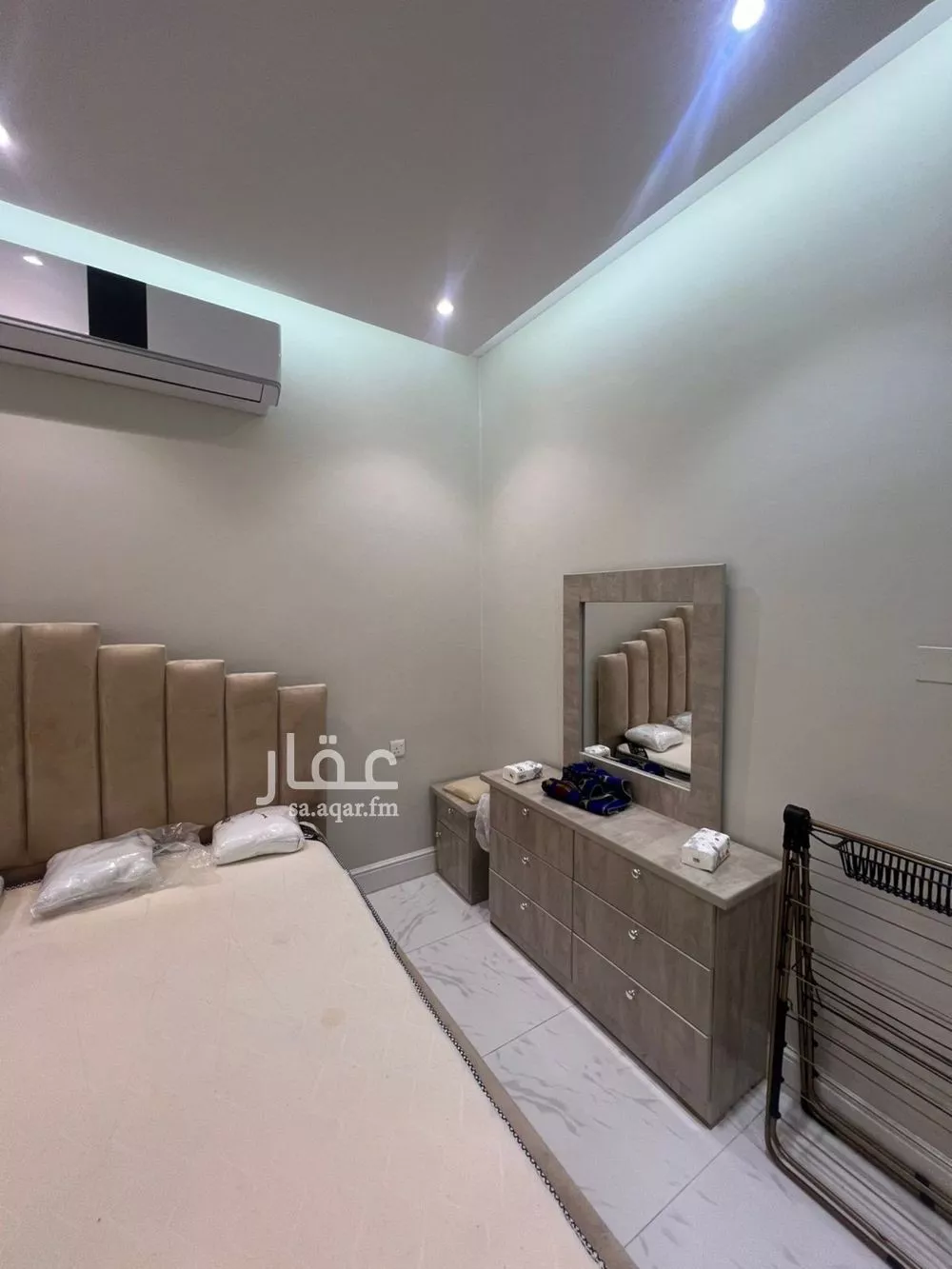 2 bedroom floor in Al Rimal 3