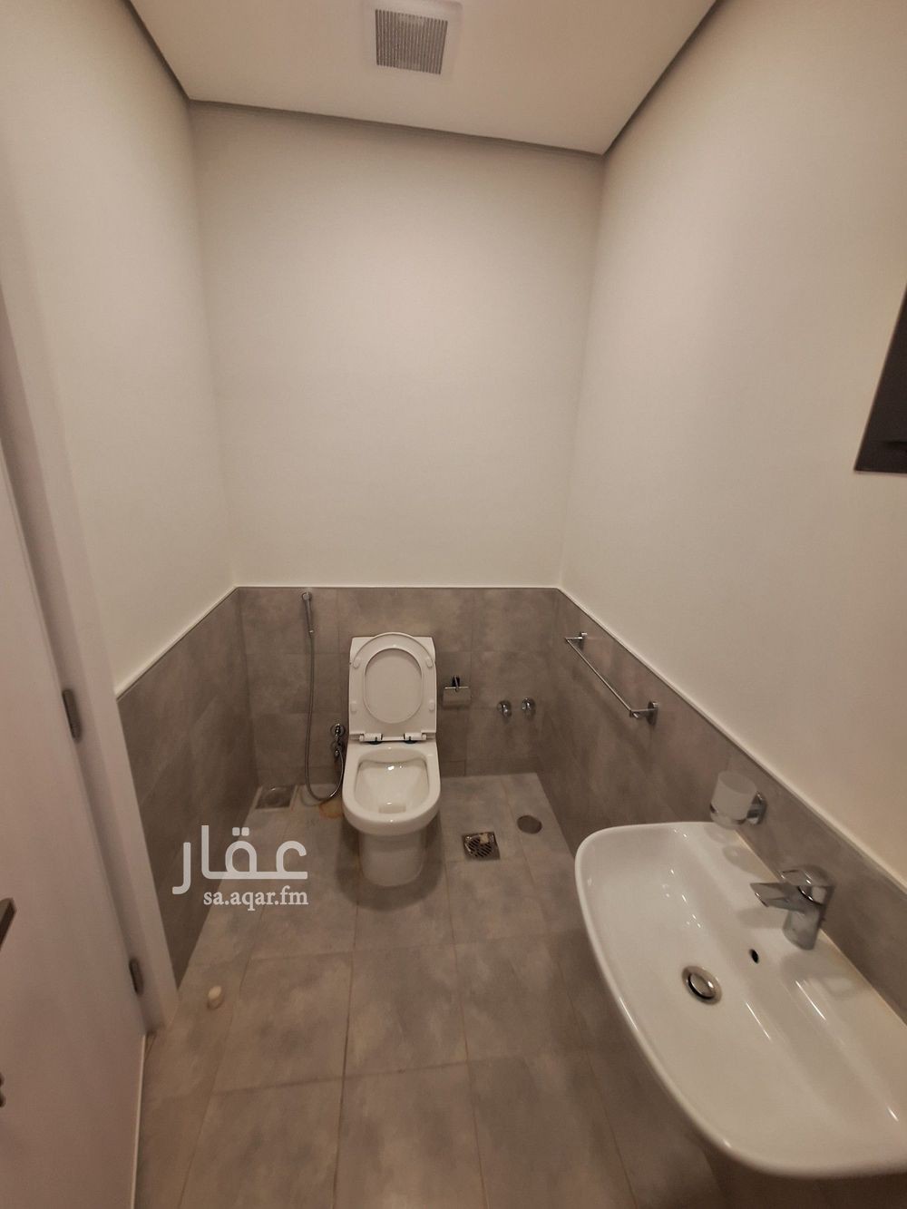 4 bedroom villa in Al Narjis, Riyadh 21