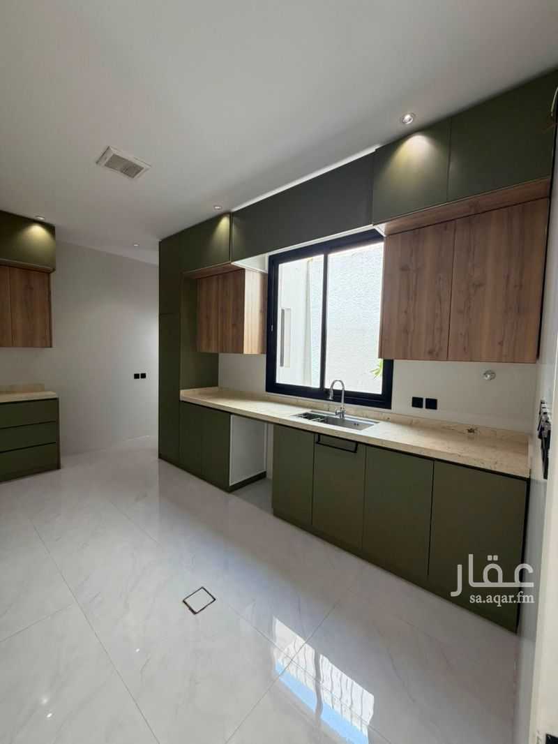 7 bedroom villa in Al Uraija Al Gharbi, Riyadh 24
