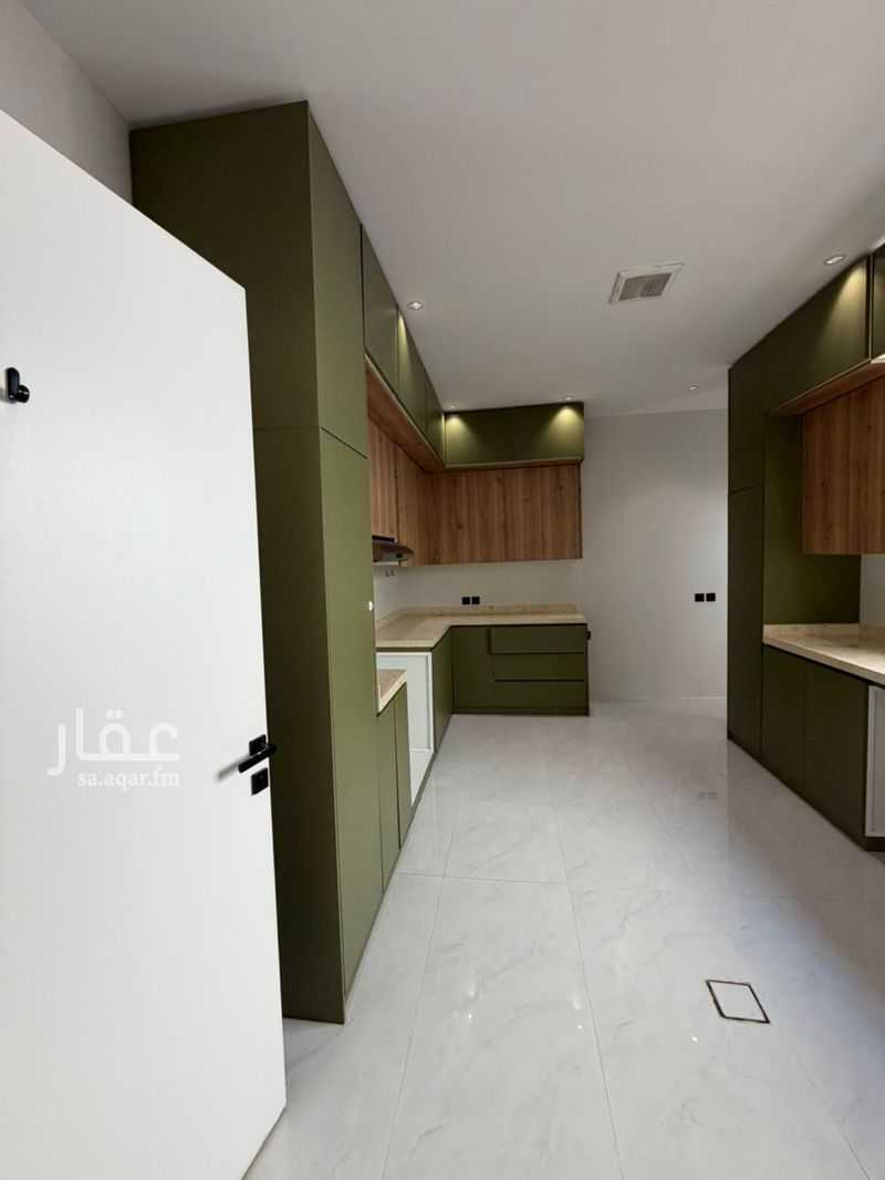 7 bedroom villa in Al Uraija Al Gharbi, Riyadh 6