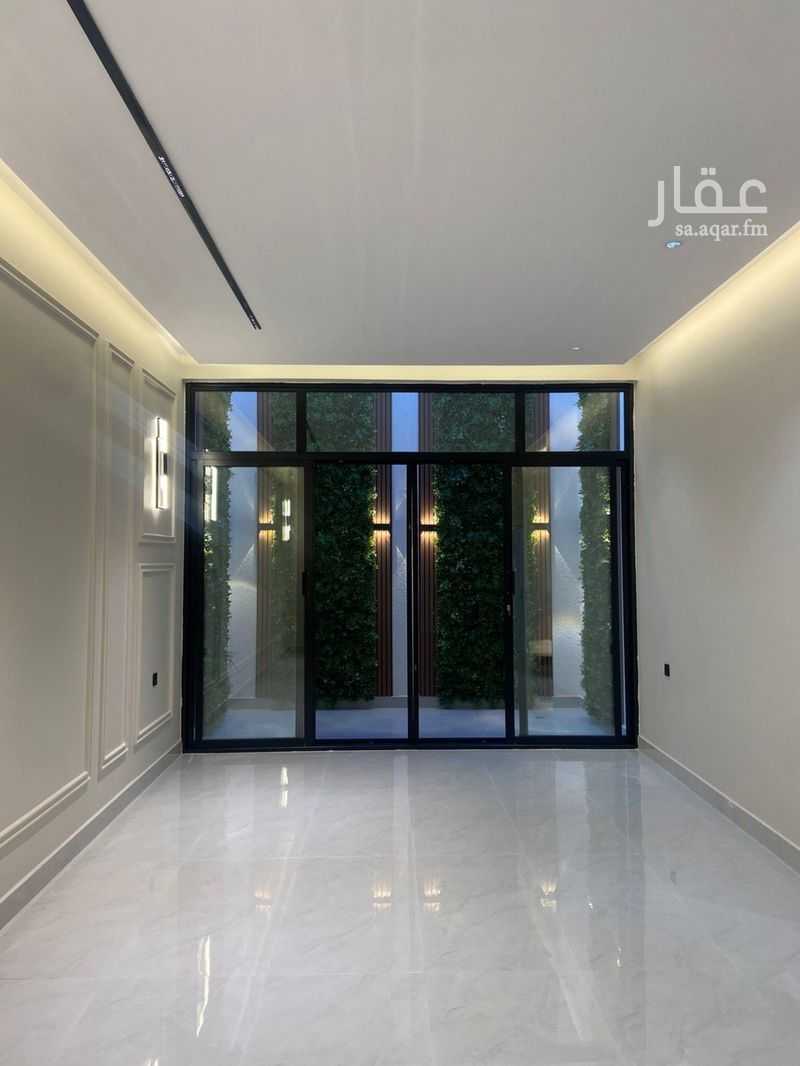 7 bedroom villa in Al Uraija Al Gharbi, Riyadh 23