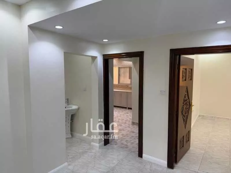 8 bedroom villa in Al Rawdah, Riyadh 14