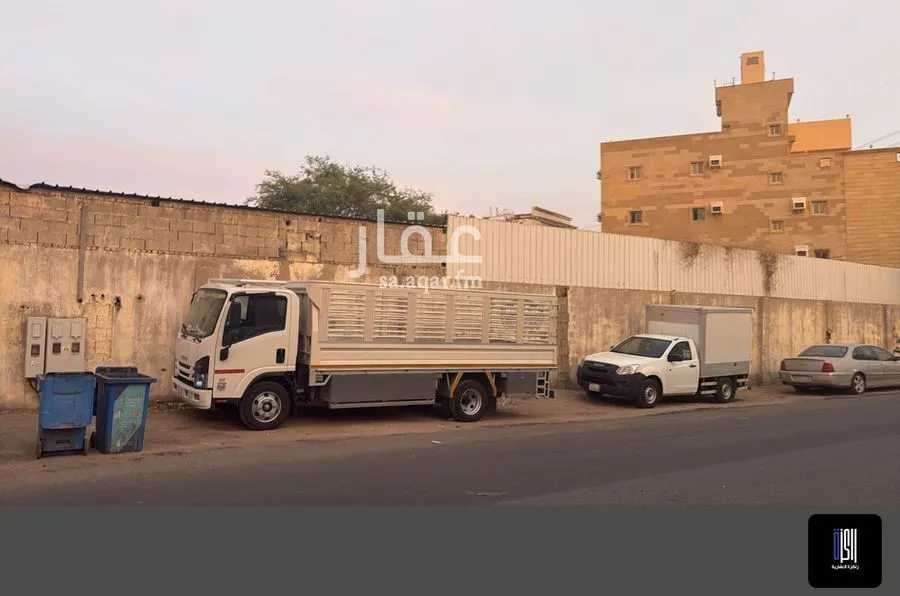 land in Bryman, Jeddah 4
