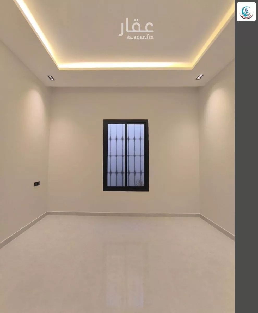 5 bedroom villa in Al Janadriyah 8
