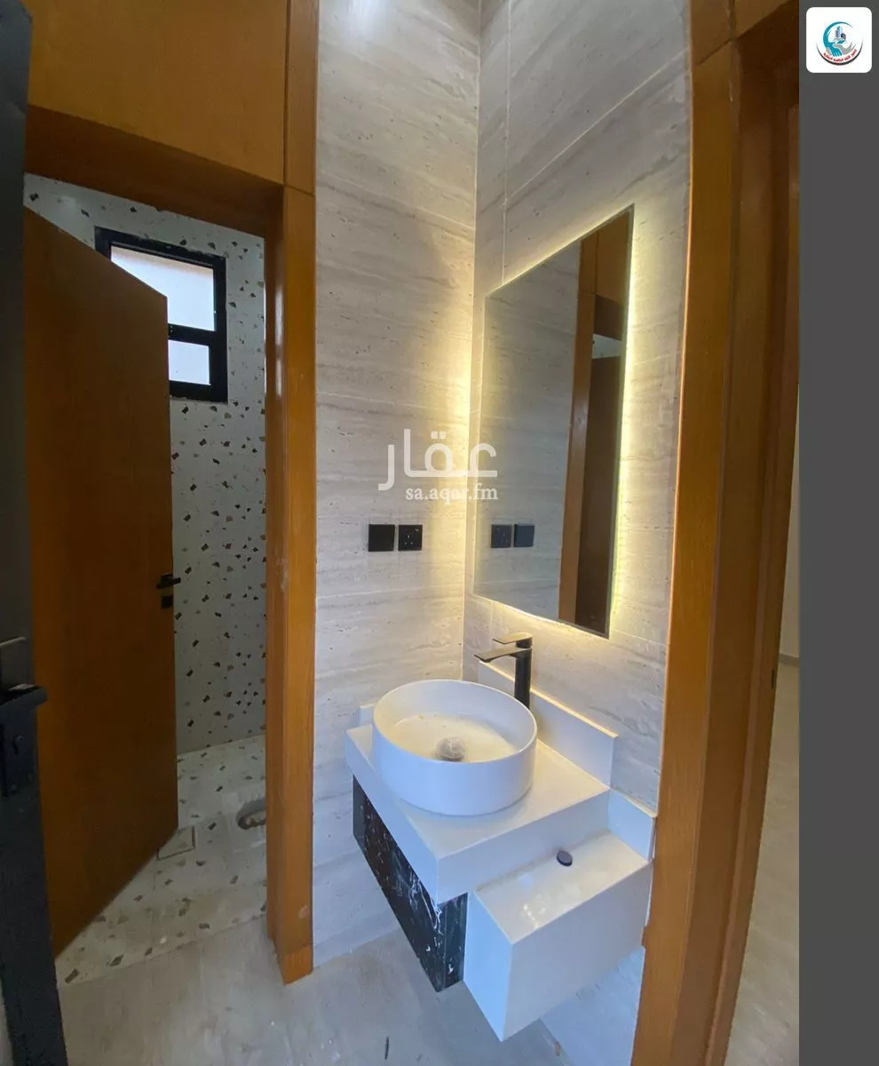 5 bedroom villa in Okaz 5