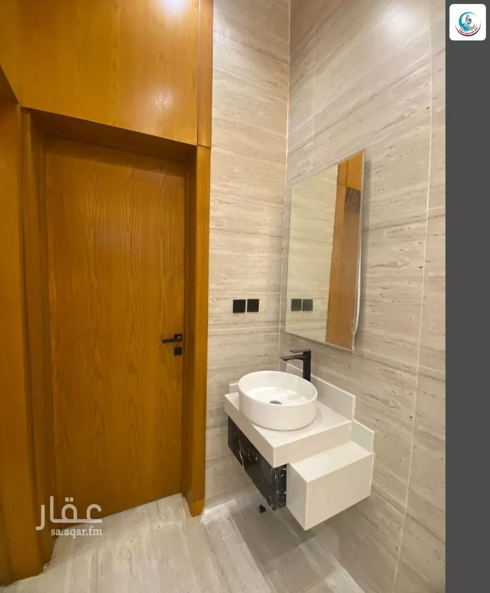 5 bedroom villa in Okaz 10