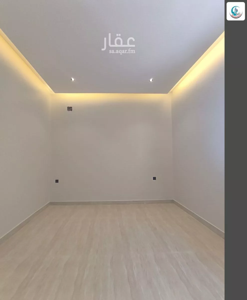 4 bedroom villa in Al Janadriyah 15