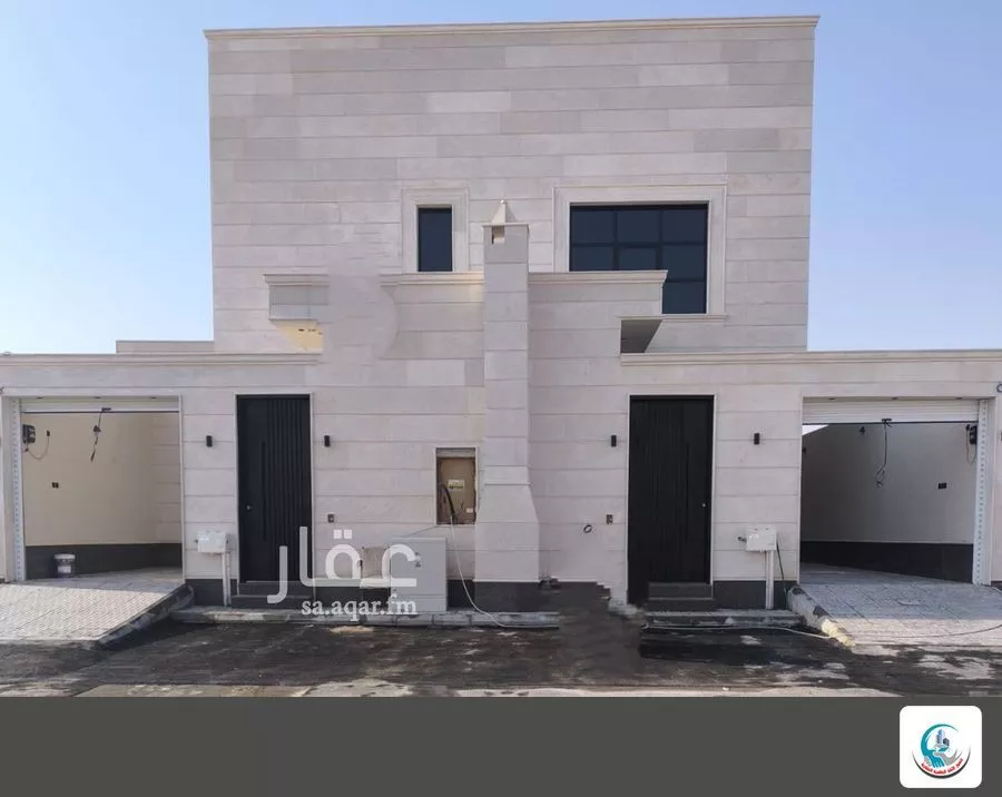 5 bedroom villa in Al Janadriyah 2