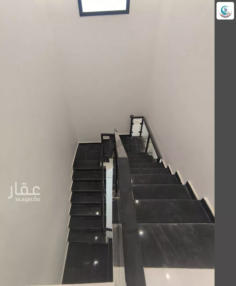 7 bedroom villa in Al Janadriyah 16