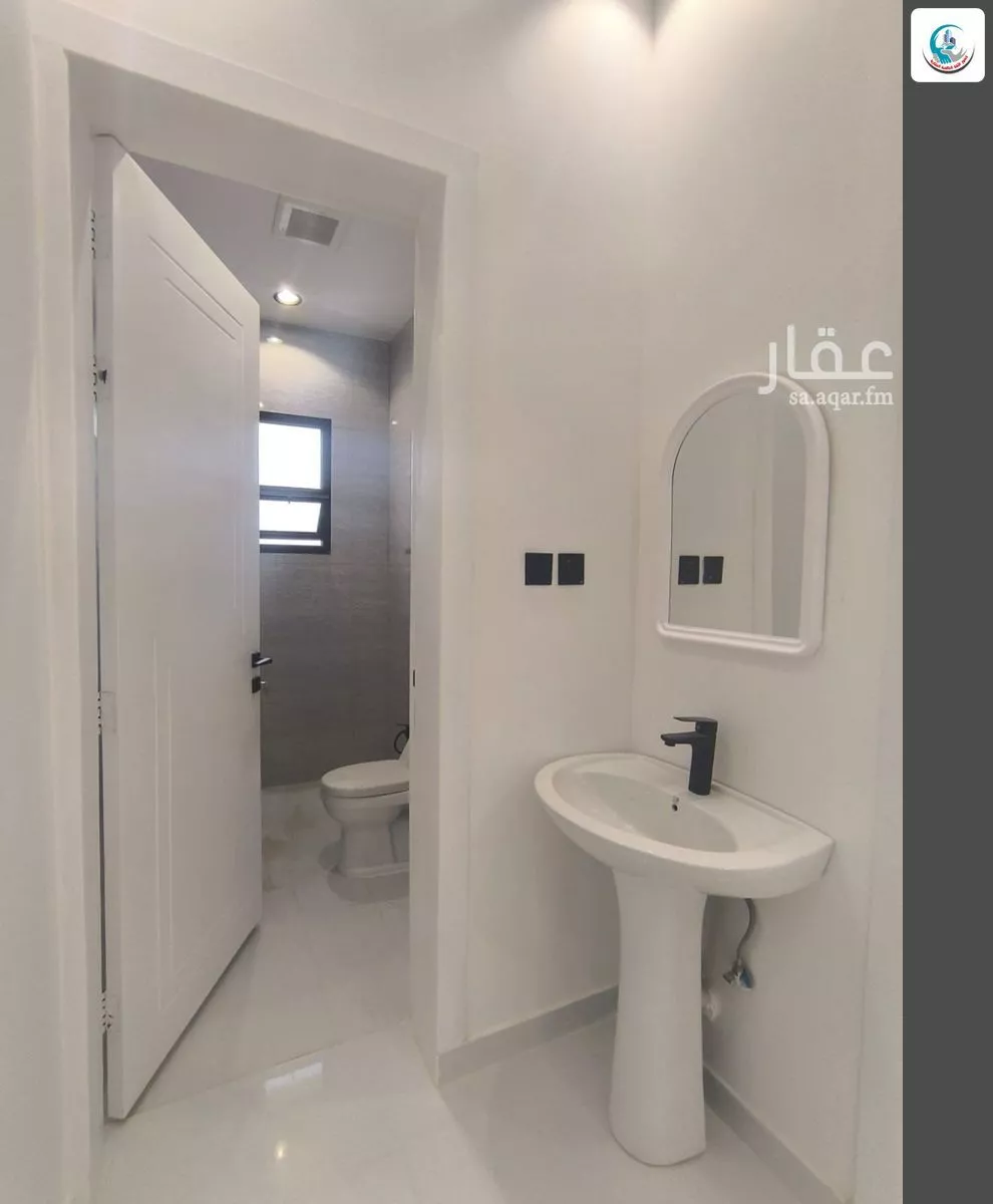 7 bedroom villa in Al Janadriyah 6
