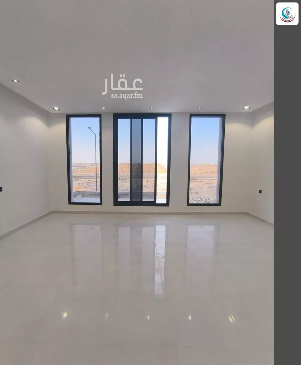 7 bedroom villa in Al Janadriyah 10