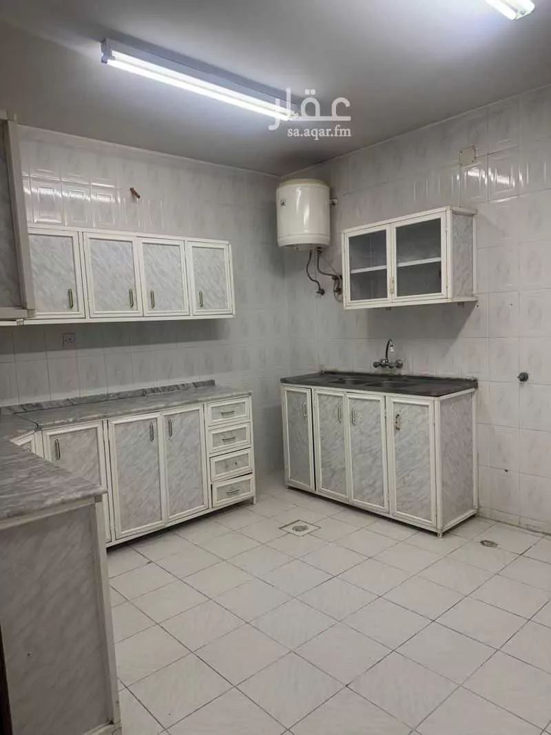 3 bedroom apartment in Al Sadd, Khamis Mushait 10