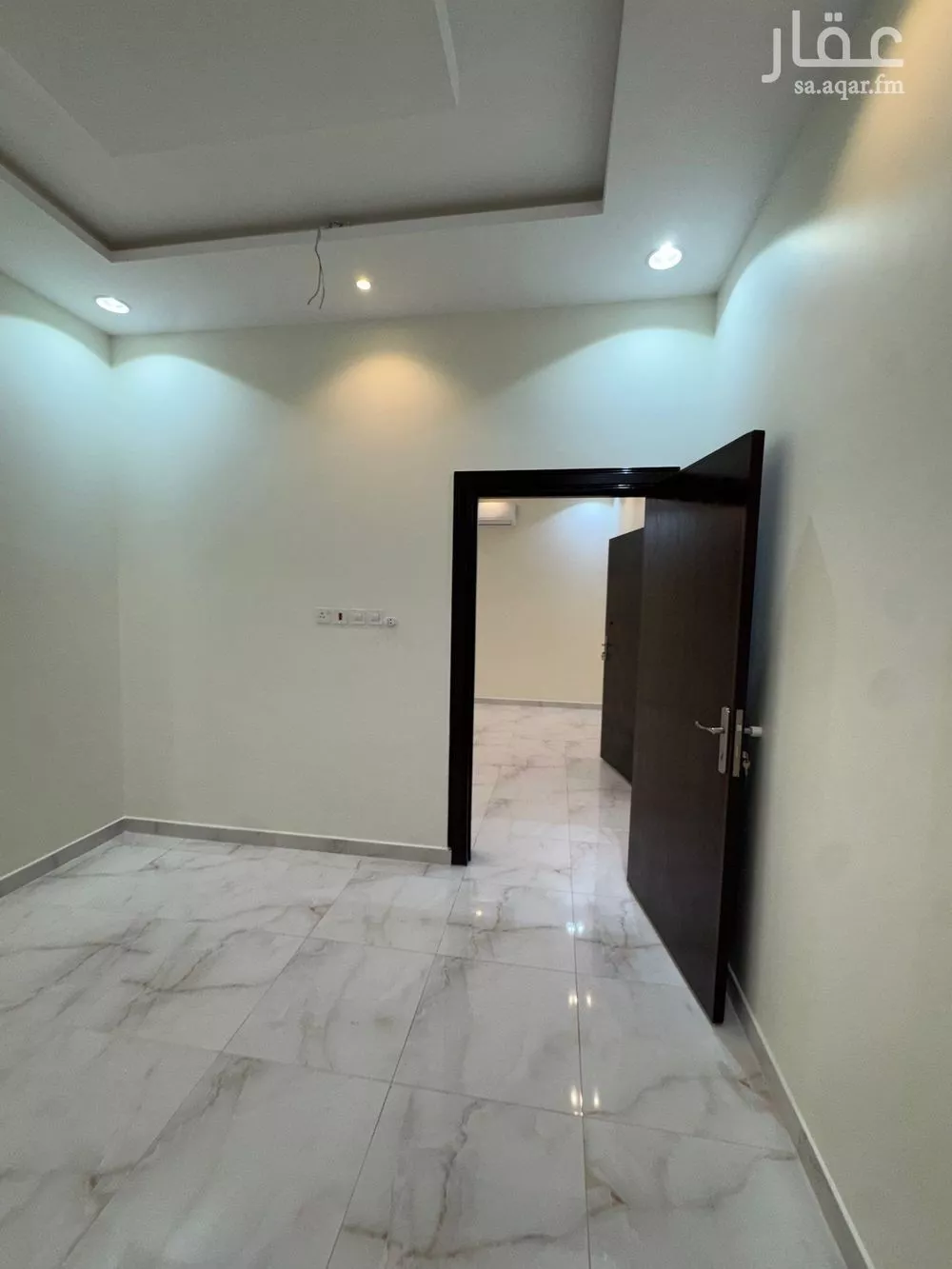 4 bedroom apartment in Al Sharafiyah 19