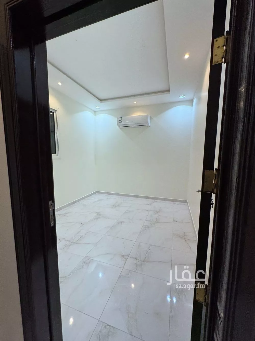 4 bedroom apartment in Al Sharafiyah 8