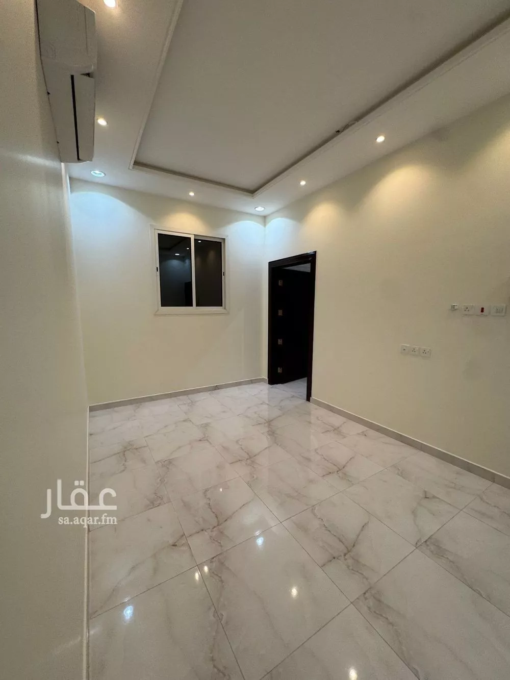 4 bedroom apartment in Al Sharafiyah 9