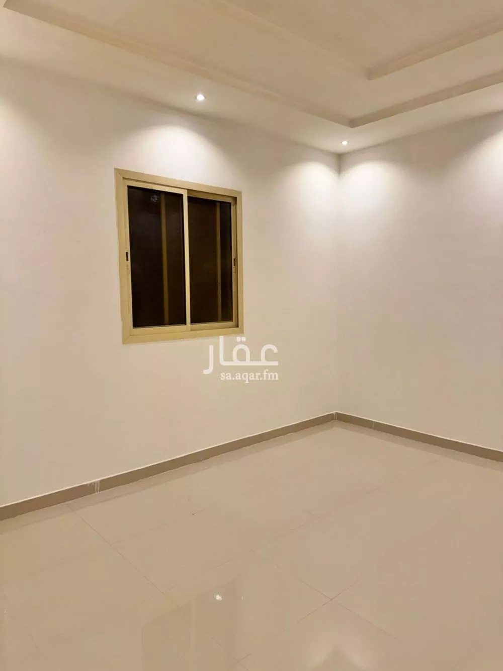 3 bedroom floor in Al Aridh 7