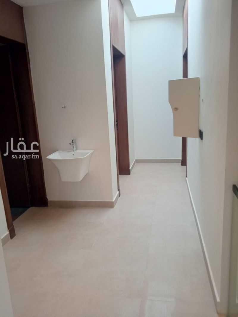 4 bedroom apartment in Al Munsiyah, Riyadh 3