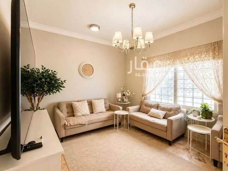 5 bedroom villa in At Taawon 4