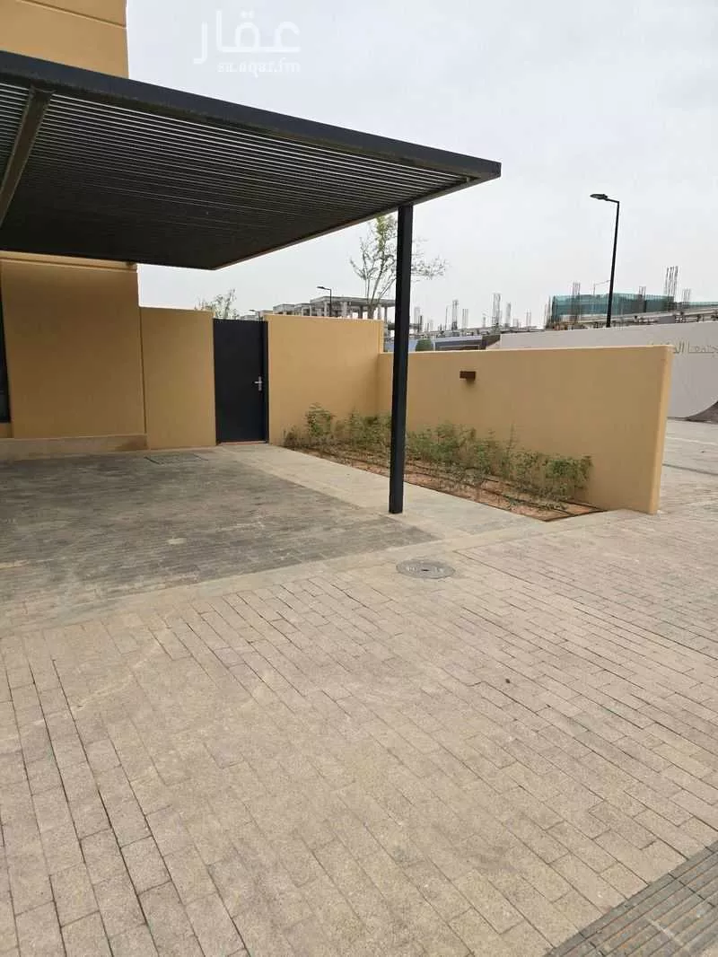 4 bedroom villa in Sidrah 6