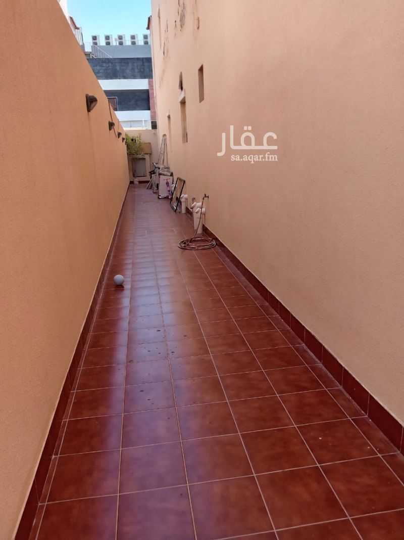 4 bedroom villa in Abhur South, Jeddah 3