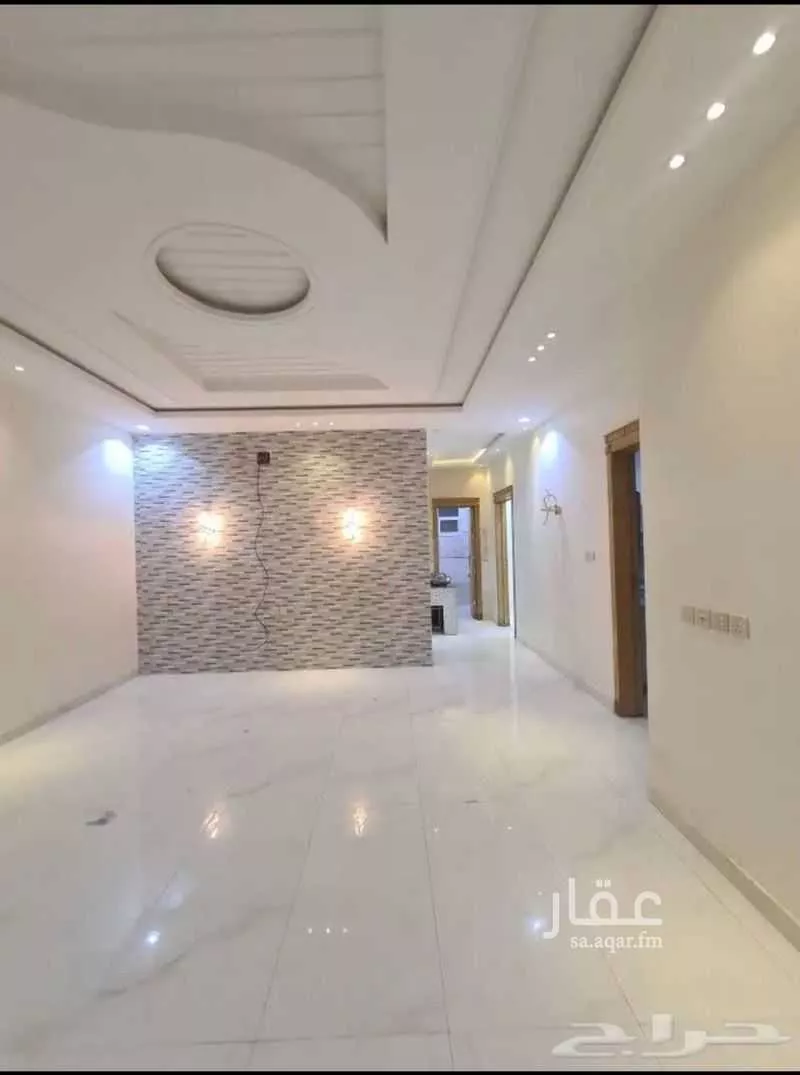 شقة 7 غرف في طويق 6