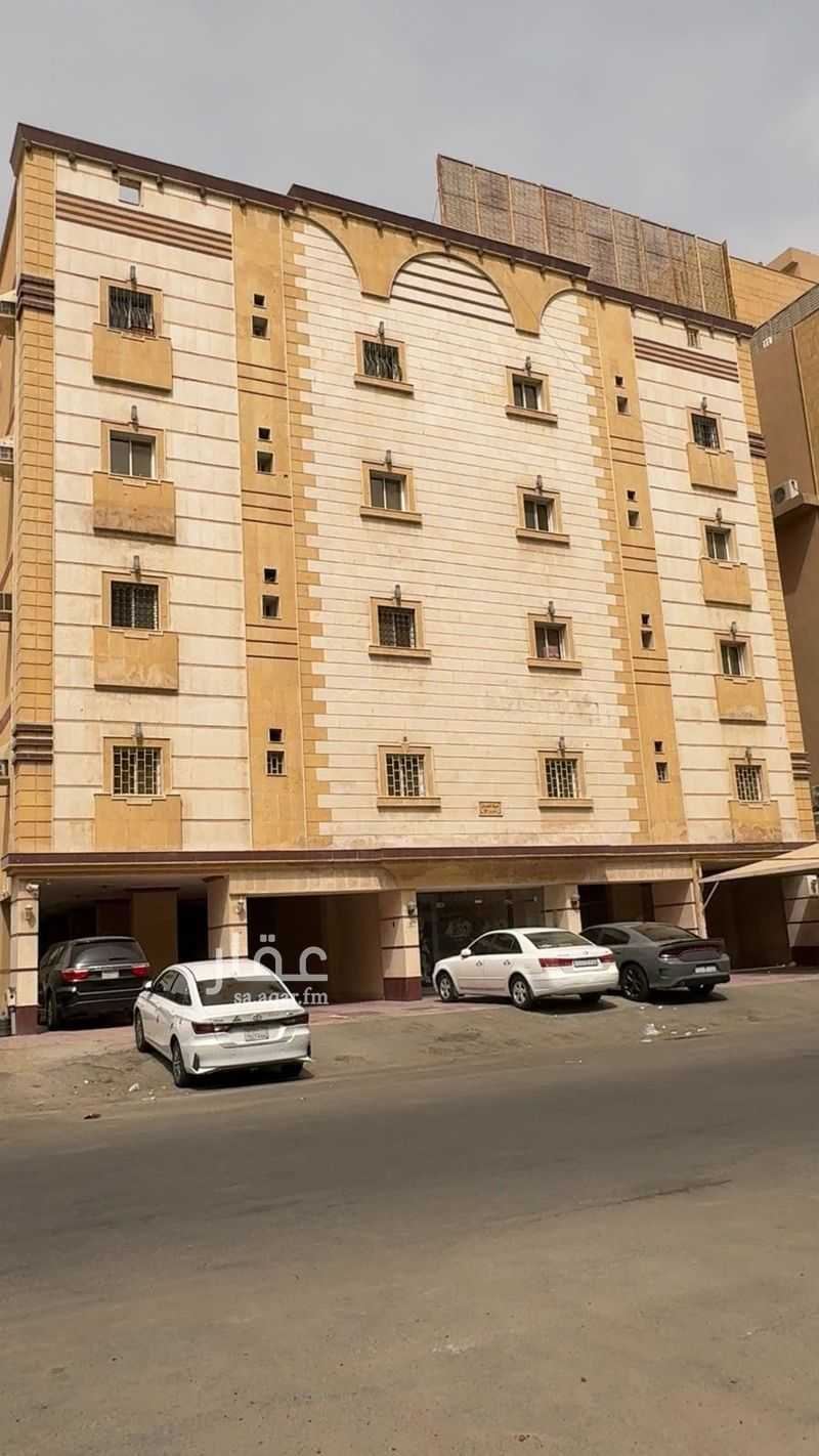 3 bedroom apartment in Al Wurud, Jeddah 5