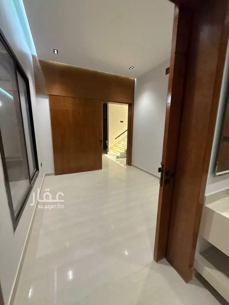 7 bedroom villa in Al Janadriyah 6