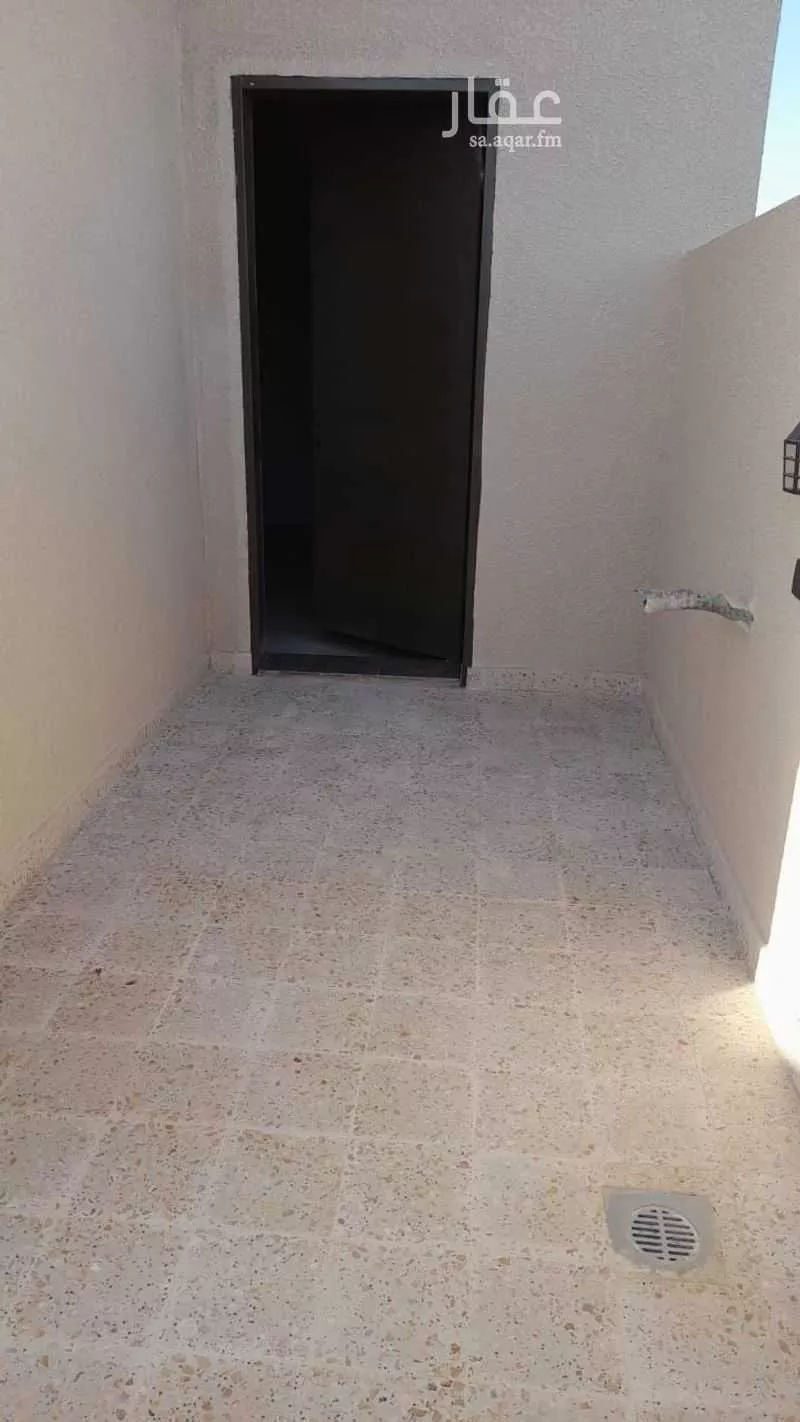 4 bedroom villa in Ash Sharq, Riyadh 5