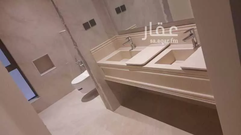 4 bedroom villa in Ash Sharq, Riyadh 7