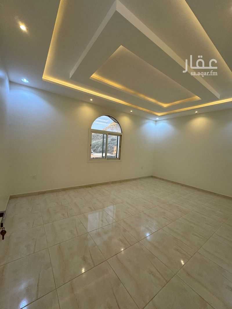 5 bedroom building in Al Adl, Makkah 4