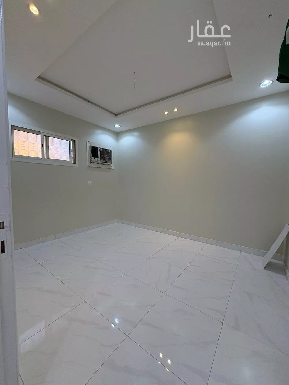 4 bedroom floor in Tuwaiq 15