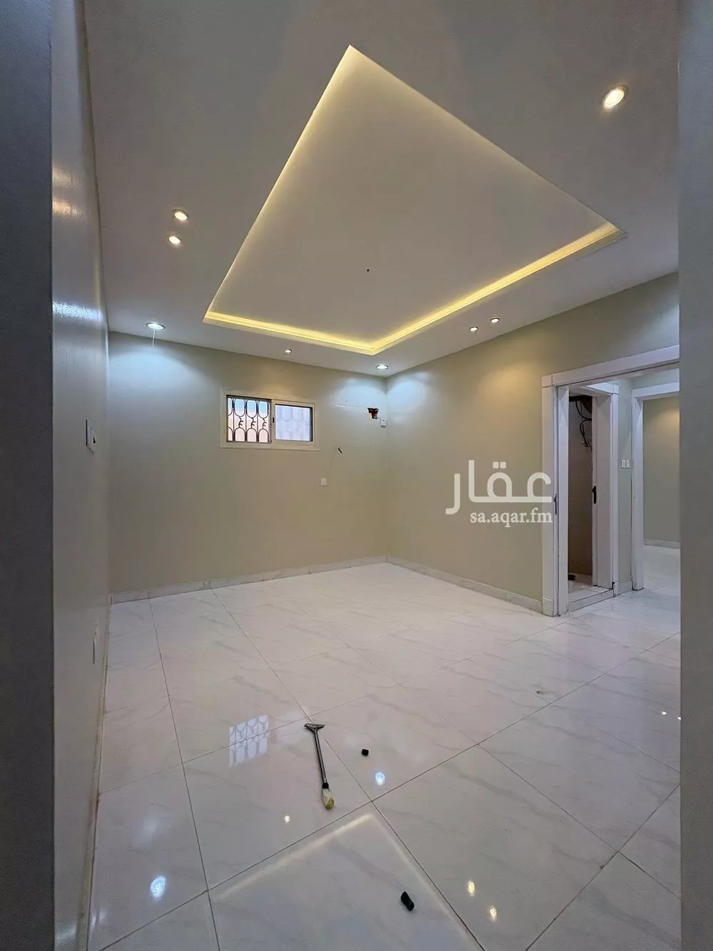 4 bedroom floor in Tuwaiq 7