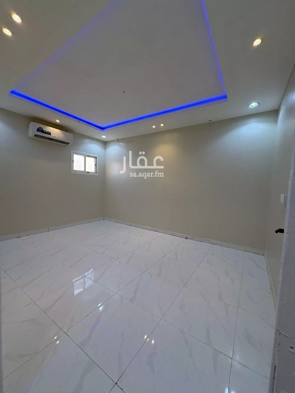 4 bedroom floor in Tuwaiq 10