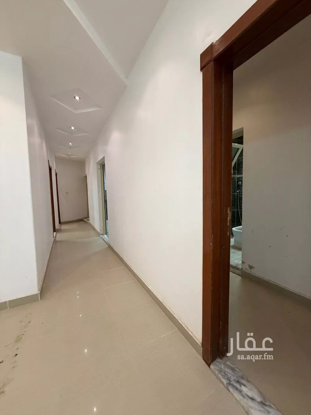 3 bedroom floor in Tuwaiq 8