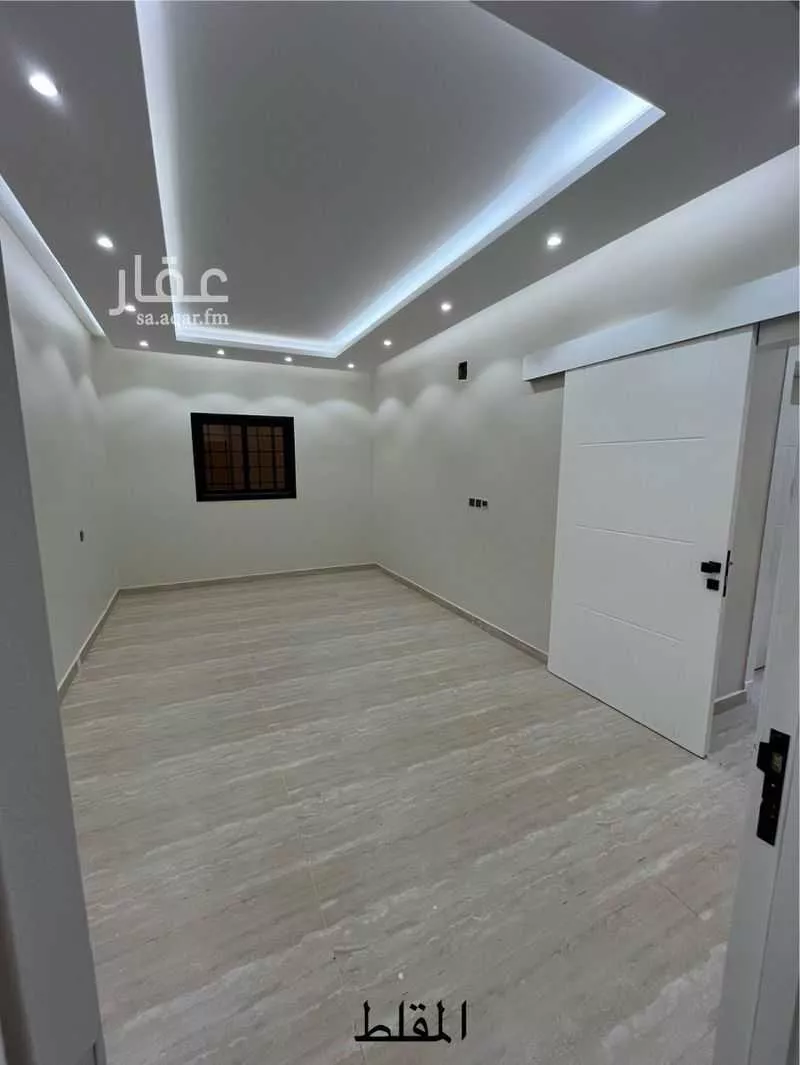 فيلا 6 غرف في الجنادرية 9