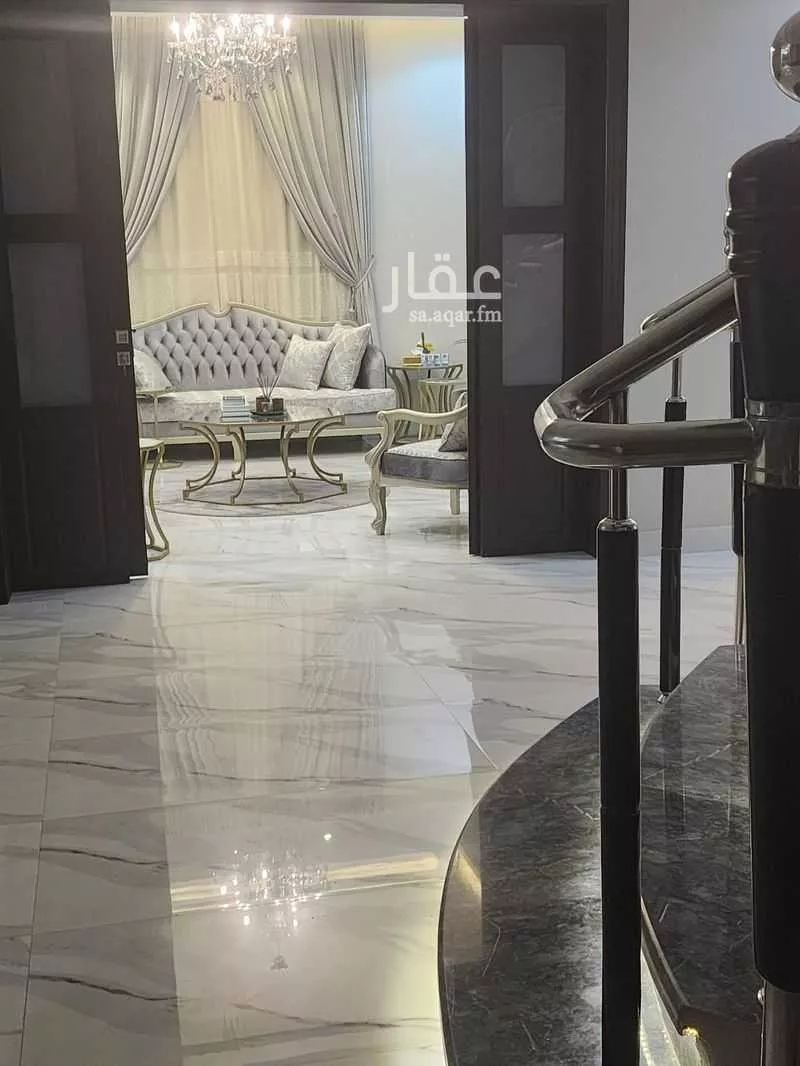 5 bedroom villa in Al Mahdiyyah 12