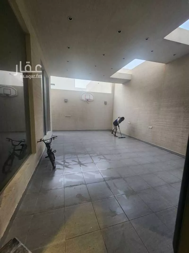 5 bedroom villa in Al Mahdiyyah 14