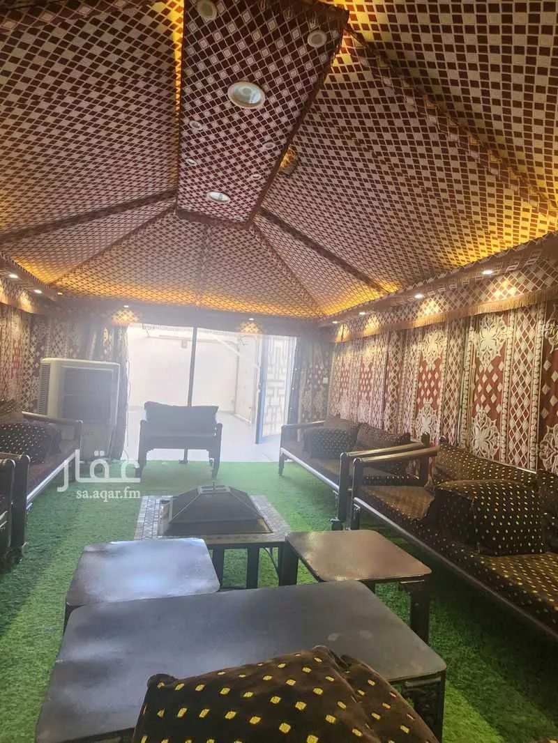 5 bedroom villa in Al Mahdiyyah 6