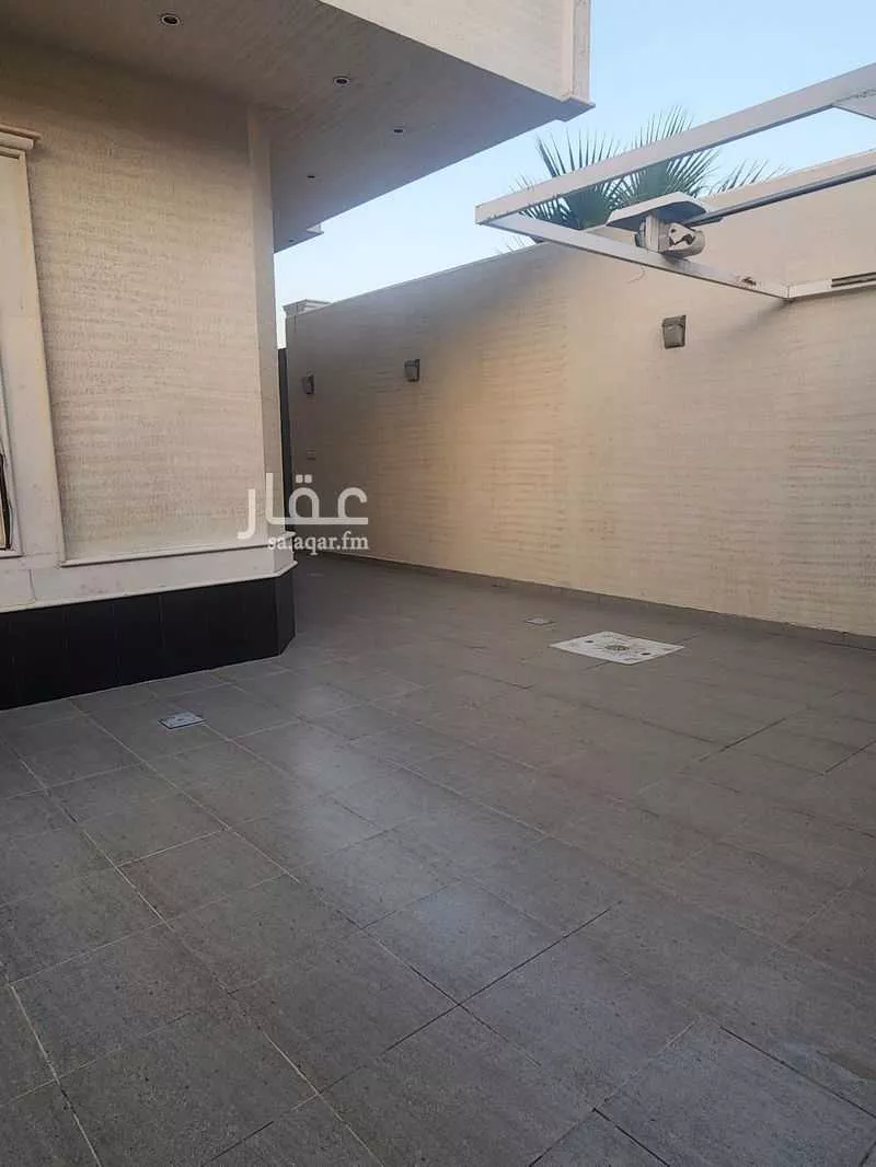 5 bedroom villa in Al Mahdiyyah 10