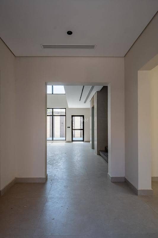 5 bedroom villa in Al Zahra, Jeddah 7