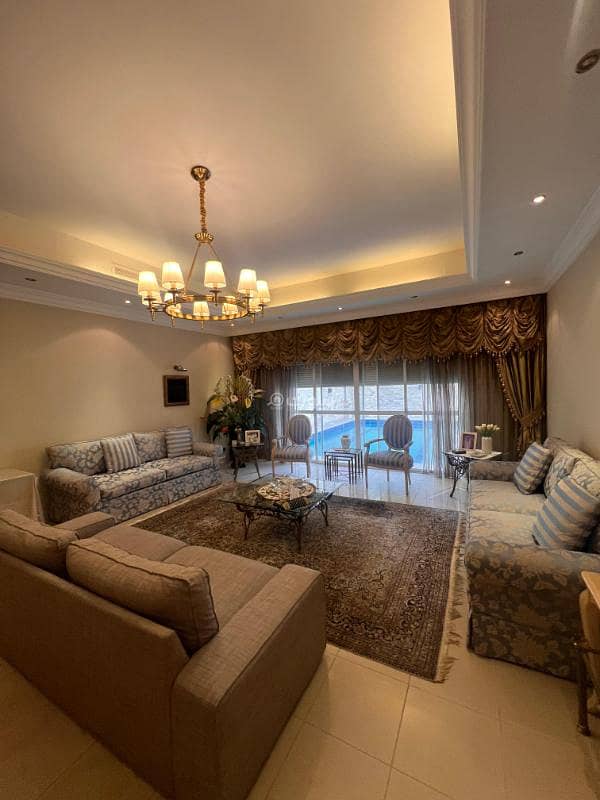 4 bedroom villa in Al Nahda, Jeddah 12