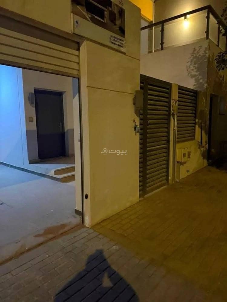 5 bedroom villa in Khuzam, Riyadh 2