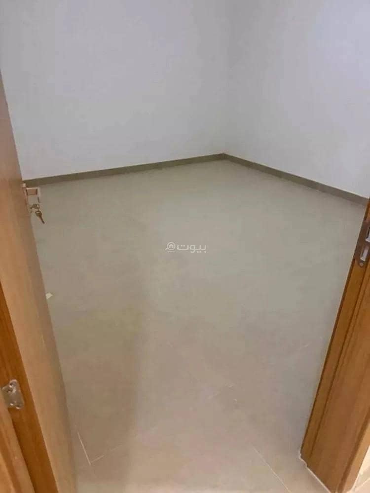 5 bedroom villa in Khuzam, Riyadh 6