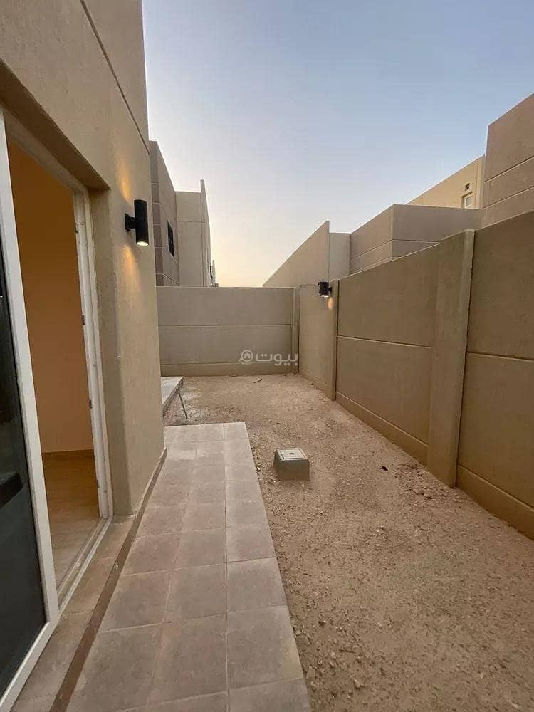 5 bedroom villa in Khuzam, Riyadh 4