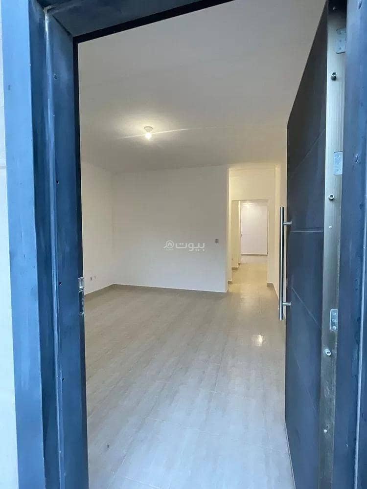 5 bedroom villa in Khuzam, Riyadh 7