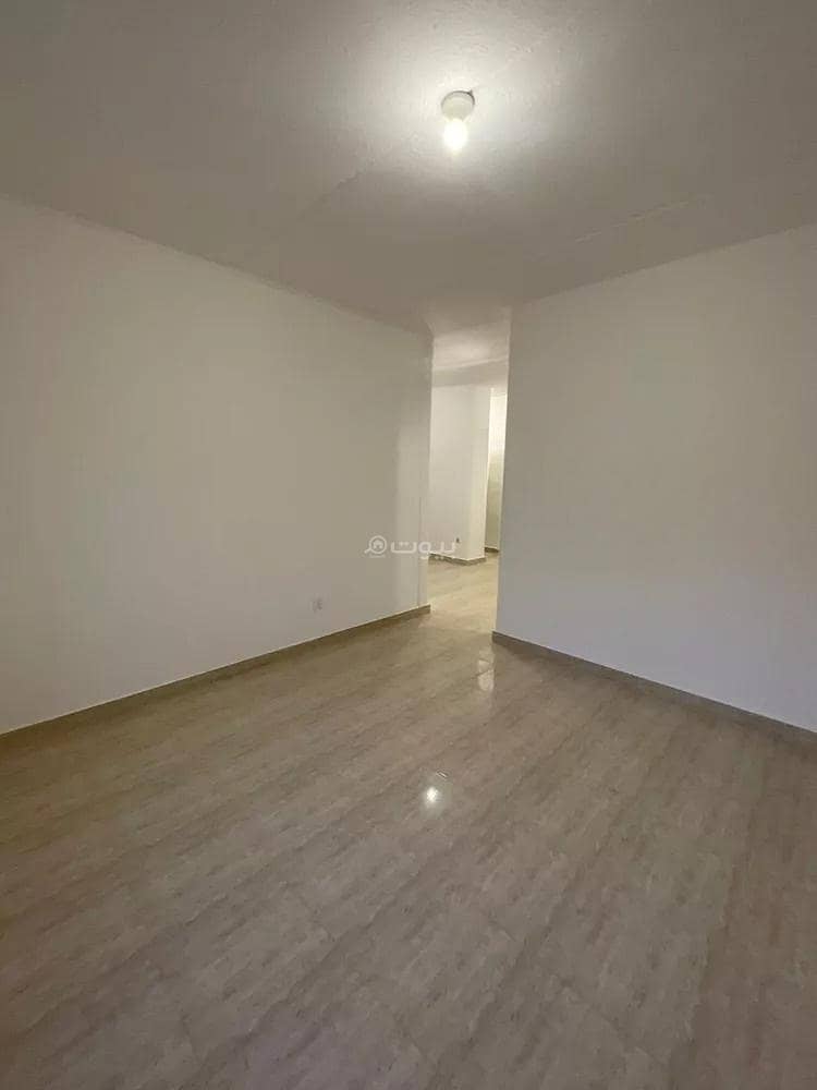 5 bedroom villa in Khuzam, Riyadh 13