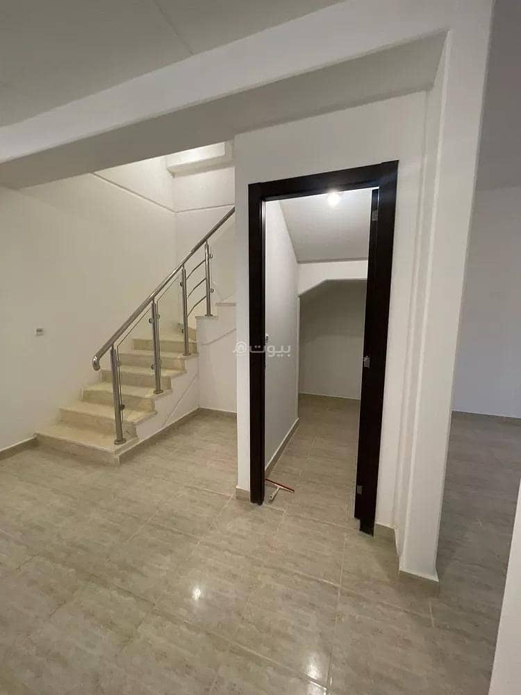 5 bedroom villa in Khuzam, Riyadh 17