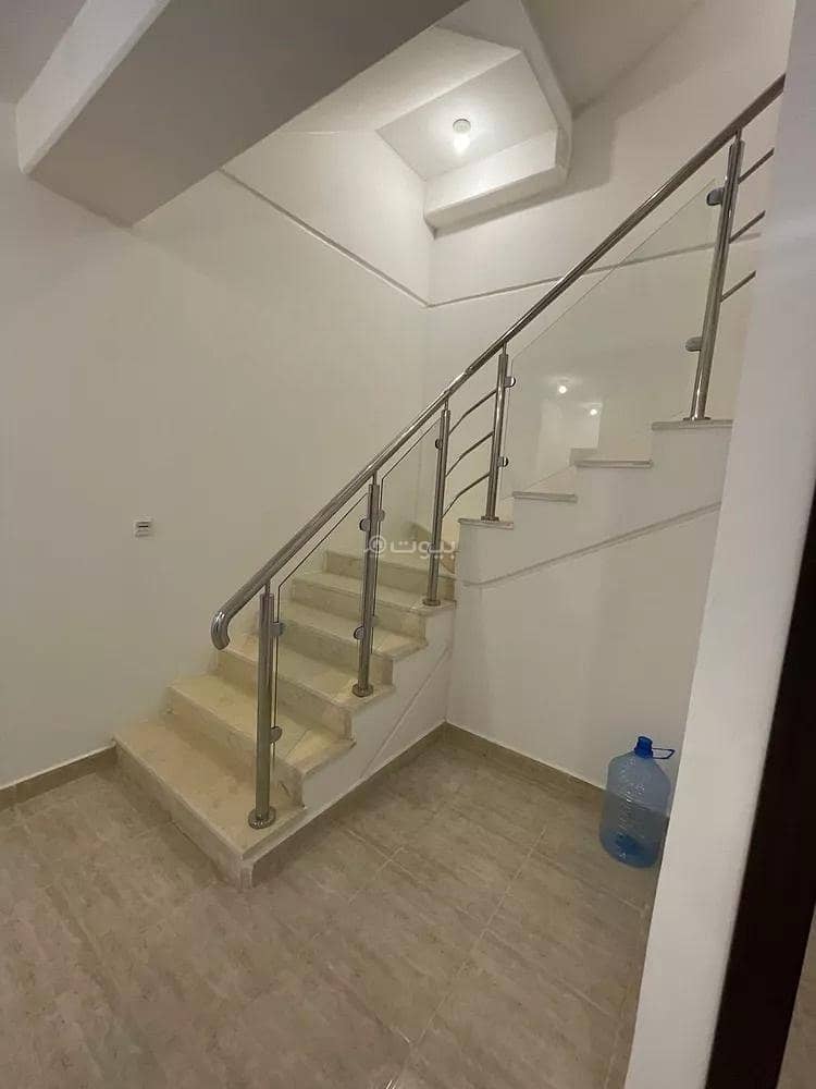 5 bedroom villa in Khuzam, Riyadh 18