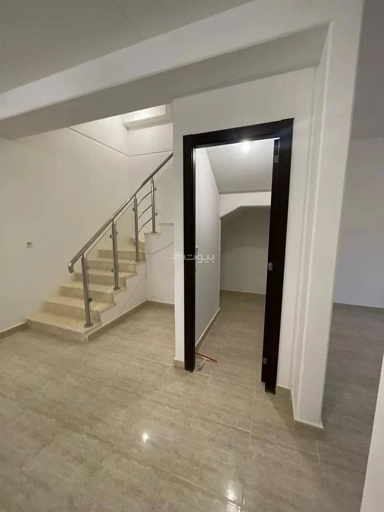 5 bedroom villa in Khuzam, Riyadh 8