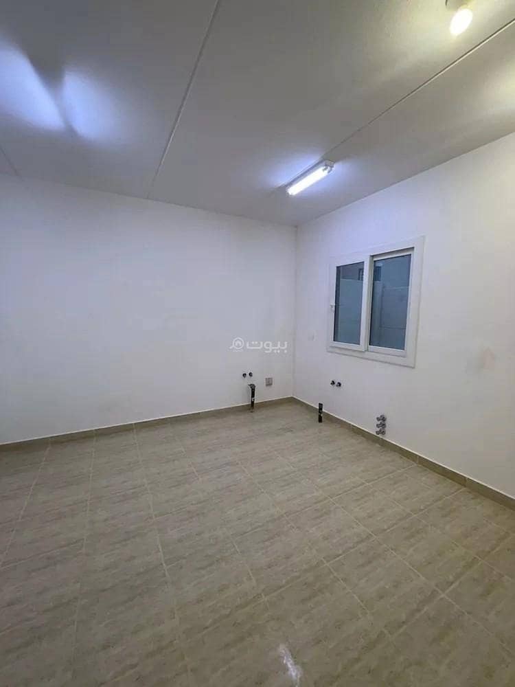 5 bedroom villa in Khuzam, Riyadh 13